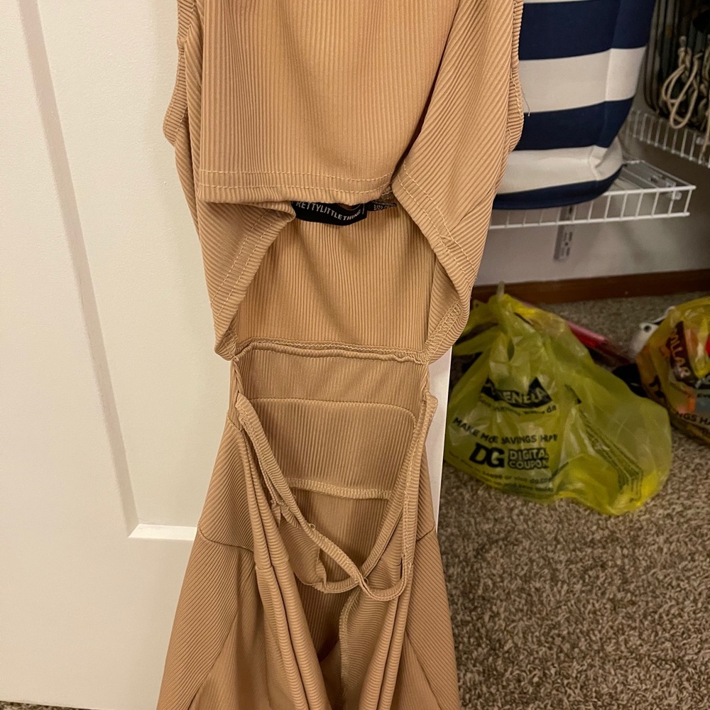 Pretty little thing dress